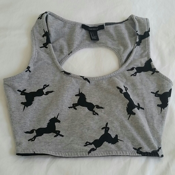 ✖SOLD in bundle✖Unicorn print crop top