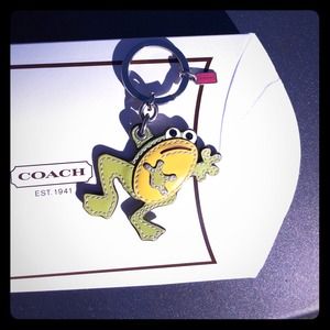 Rare Coach frog fob keychain charm 🐸🌹