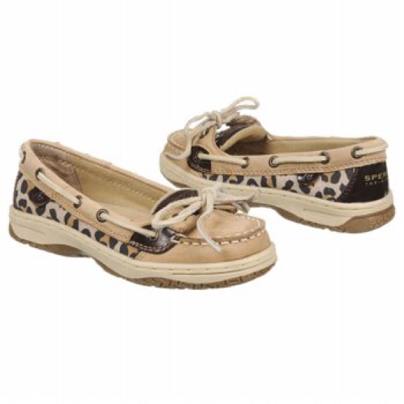 Leopard  Sperrys