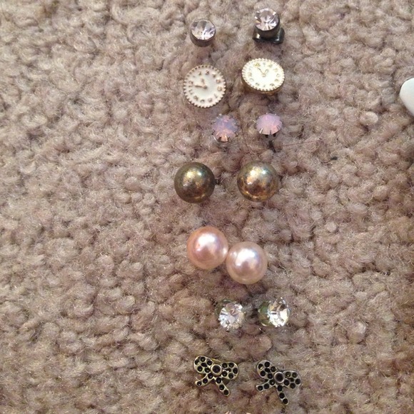 Earring bundle - Picture 2 of 2