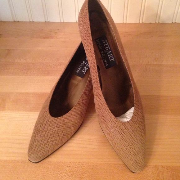 Stuart Wietzman Chic Pump