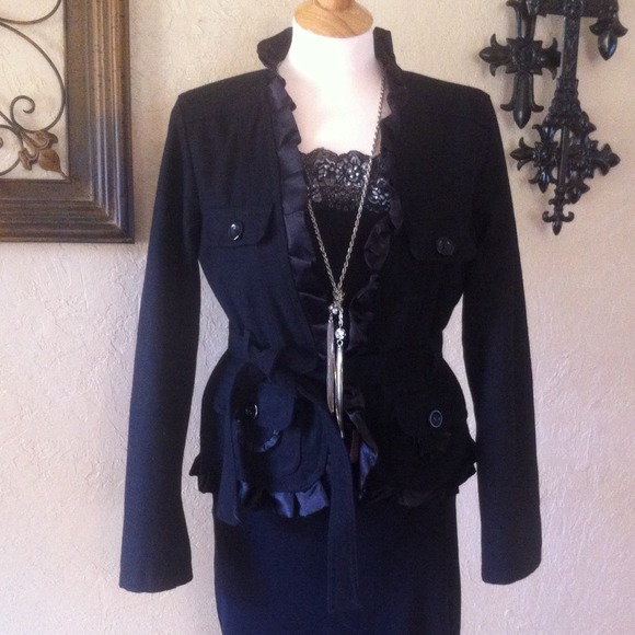 🎉HP 11/3, OFFICE STYLE BLACK BLAZER