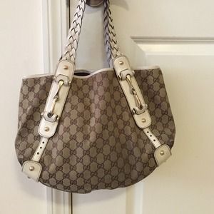 Authentic Gucci Canvas Small Pelham Shoulder Bag