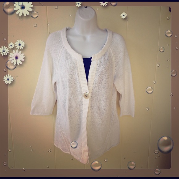 White knit cardigan