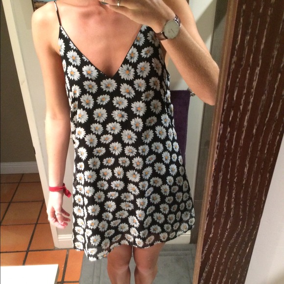 LA Hearts daisy backless dress