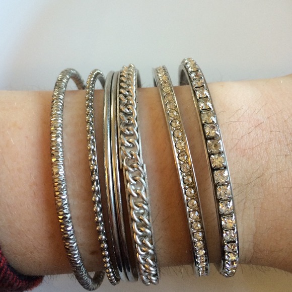 Silver bangles - Picture 2 of 2