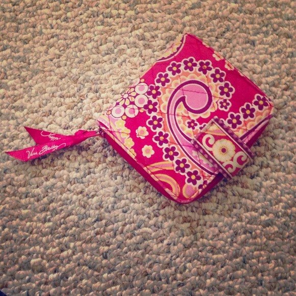 Vera Bradley wallet