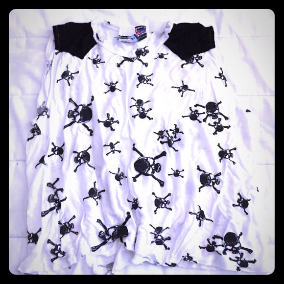 Skull top