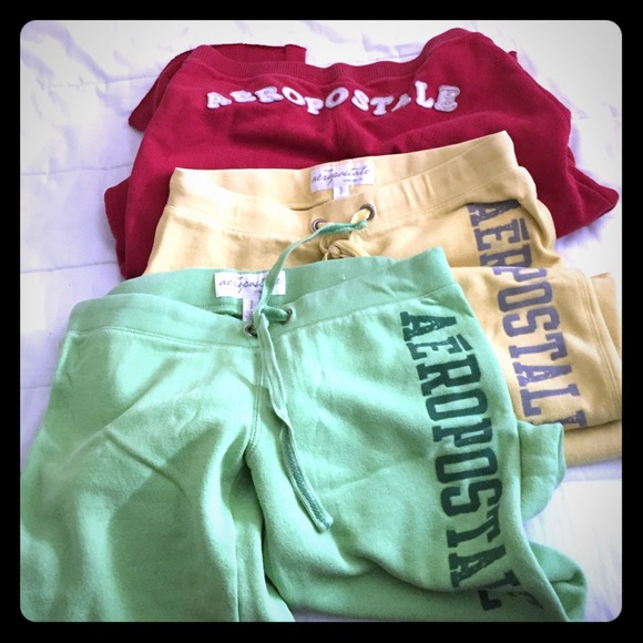 🚫sold 🚫 3 pairs Aeropostale sweats