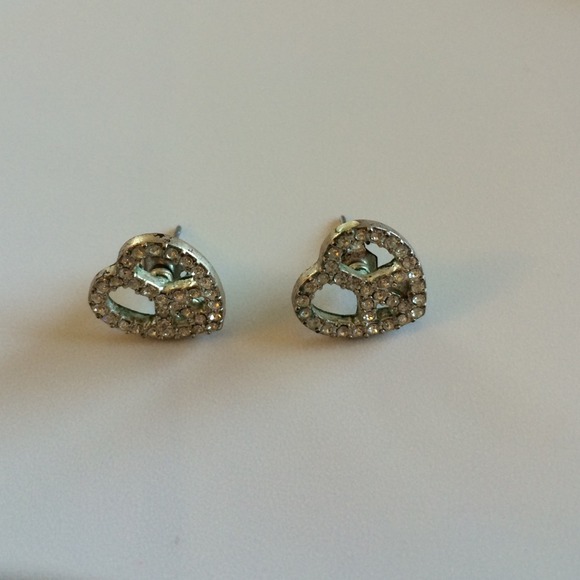 Heart earrings