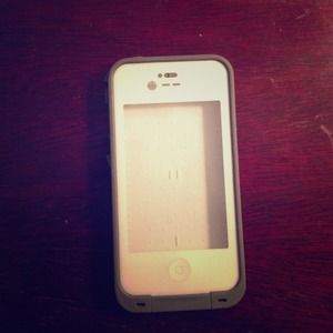 Iphone 4-4s lifeproof case