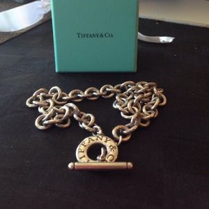 Tiffany and co. Toggle necklace