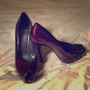 STUART WEITZMAN RED PATENT PEEP-TOE STILETTO
