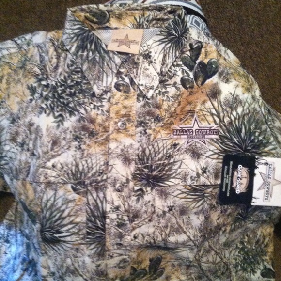 Camo Dallas Cowboys microfiber shirt