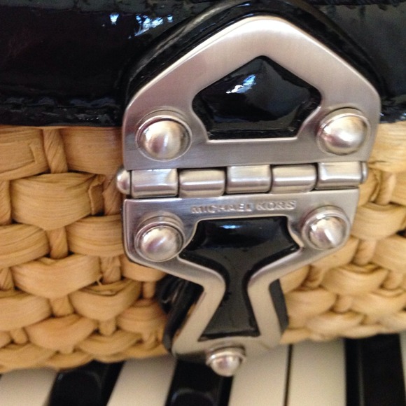 🍉Authentic MK bag - Picture 4 of 4