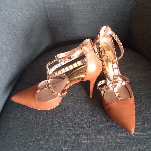 Michael Kors Studded heels