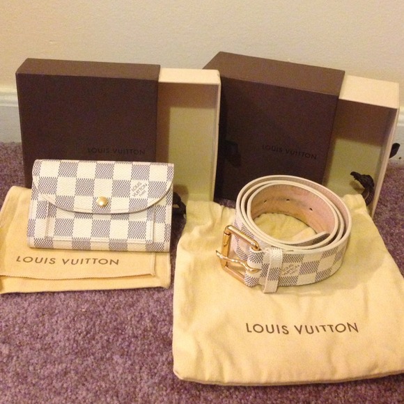 Beautiful Louis Vuitton belt with wallet