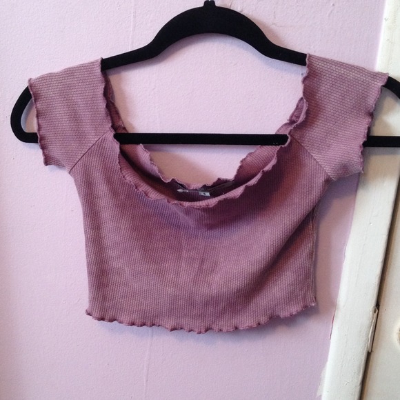 off the shoulder crop top