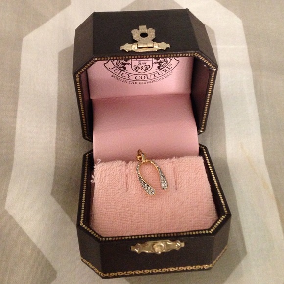 Juicy Couture Horseshoe "diamond" Necklace