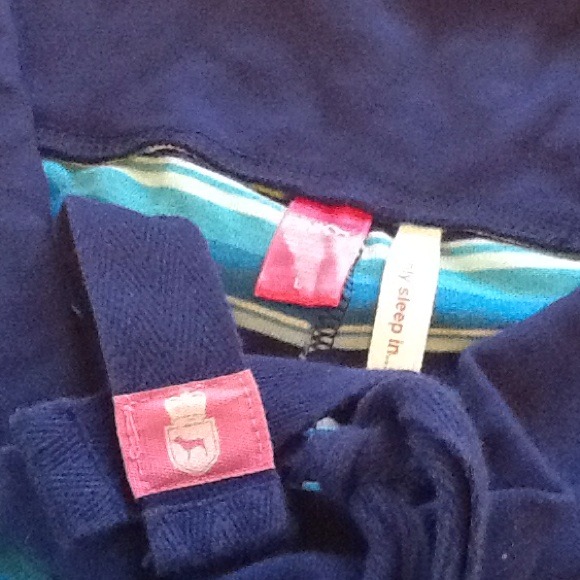 SOLD Victoria secrets pink lounge pants - Picture 2 of 2