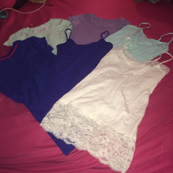 Shirt and tank top bundle!! 👚🎽