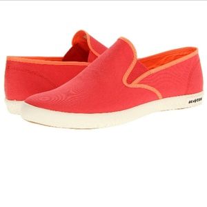 Weekend Chic: Lava Red Baja Surf Shoes