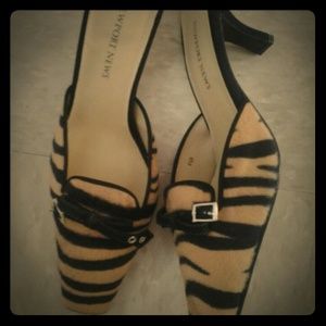 New Casual stripe black and gold mule