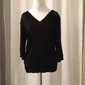 Gap Black Top