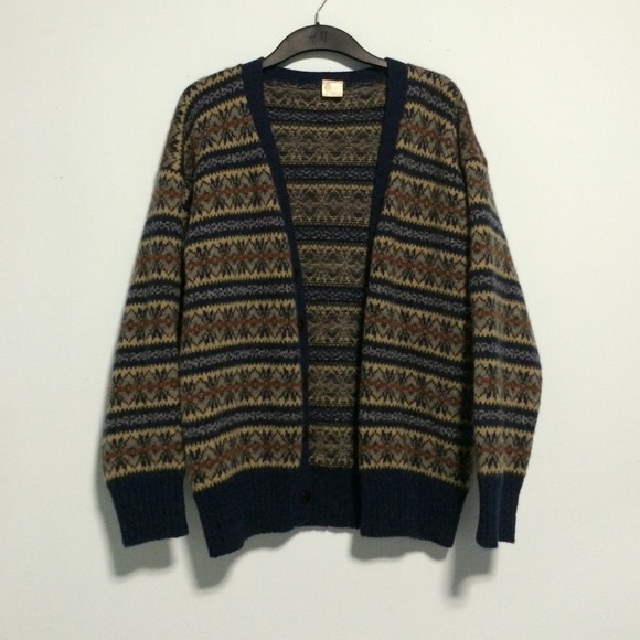 ✨Traded!✨ Wool cardigan