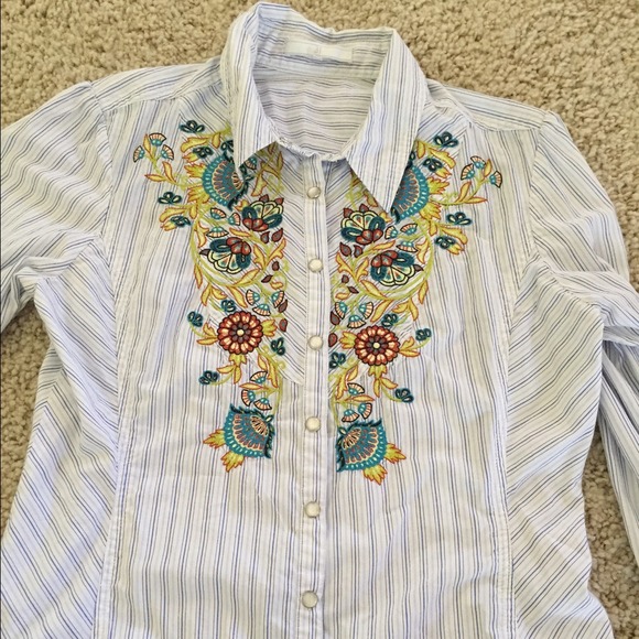 3J WORKSHOP- M BUTTON LONG SLEEVE EMBROIDER