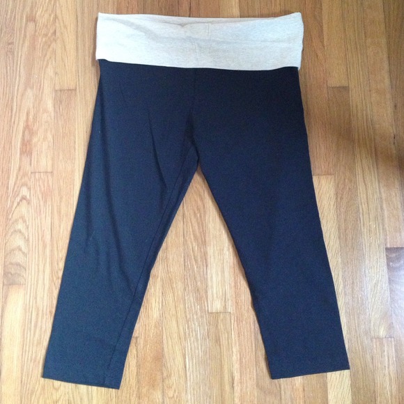 Capri leggings SOLD