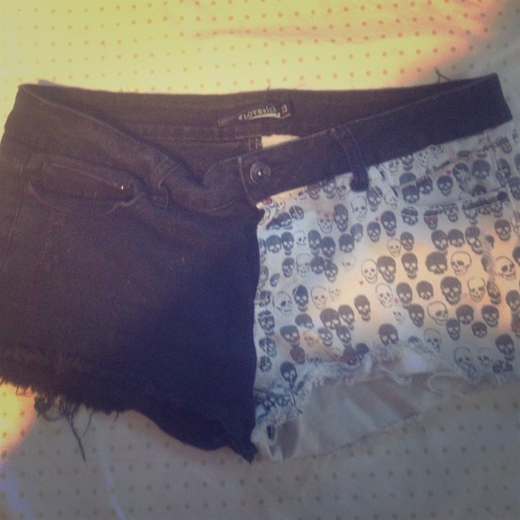 Lovesick Half Skull Half Black Shorts