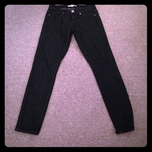 ✨Forever 21 Black Denim Skinny Jeans✨