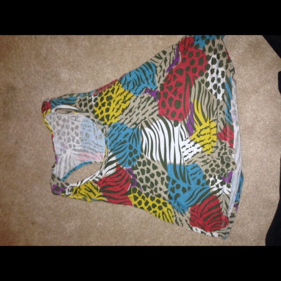 Animal colored print razor back shirt - Picture 1 of 3