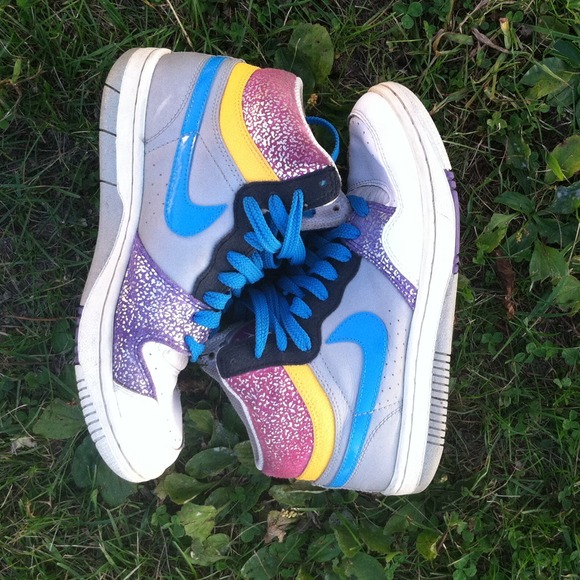 Nike high top court force 💗