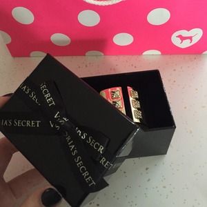 ✨Victoria's Secret gold rhinestone cuff