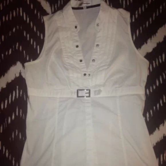 Express White Sleeveless top
