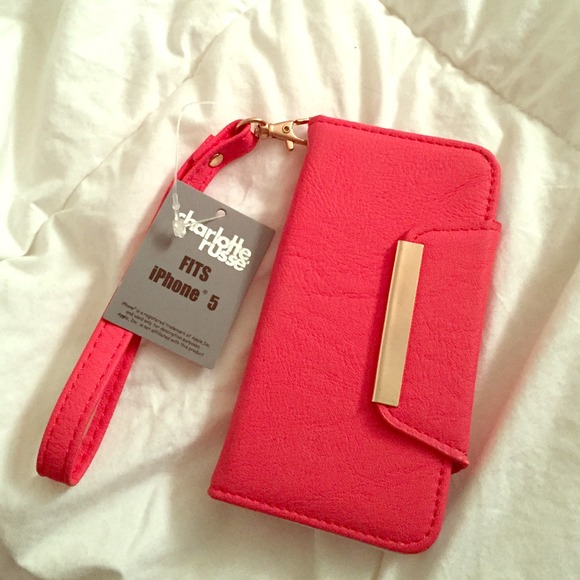 iPhone 5 coral case holds Id and credit cards