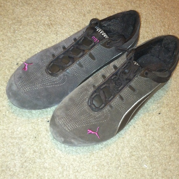 Puma Lady Tennis Shoes