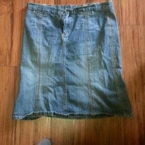 Denim skirt