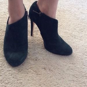 Authentic Black(asks fifth avenue) booties