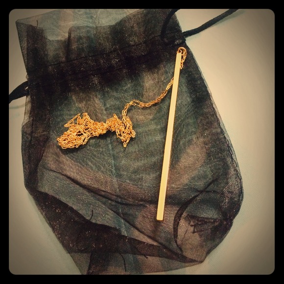 For Sale ✨✨ Gold Bar Necklace✨✨