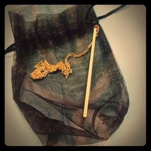 For Sale ✨✨ Gold Bar Necklace✨✨