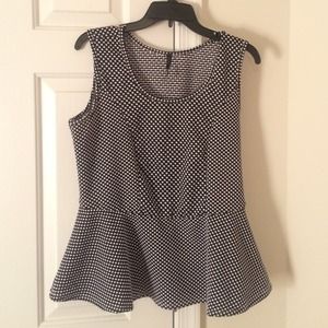 ***SOLD*** in bundle - Polka dot Peplum top