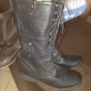 Black boots