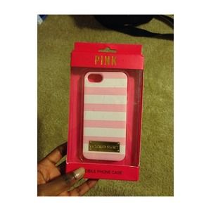Victoria's Secret iPhone case 🎀