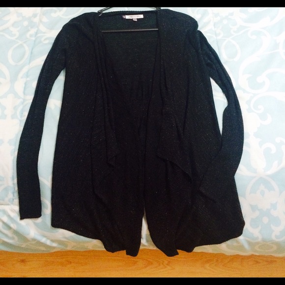 ❌SOLD❌✨Jennifer Lopez✨ Sheer cardigan. (Black) - Picture 2 of 4