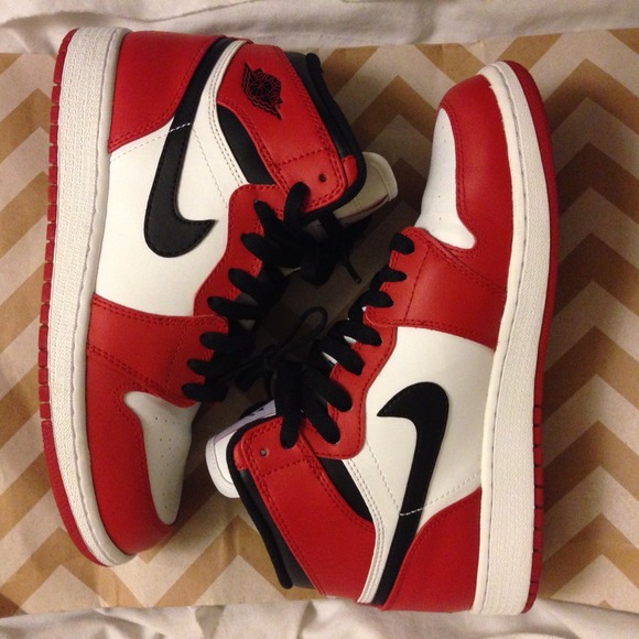 AIR JORDAN 1 RETRO OG (GS) "CHICAGO"