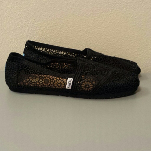 One day sale!! Women's Black Crochet TOMS