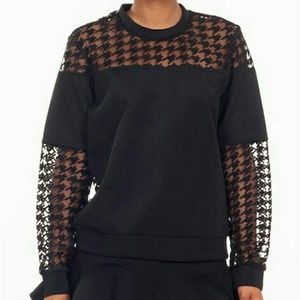 Ladies woven houndstooth pullover